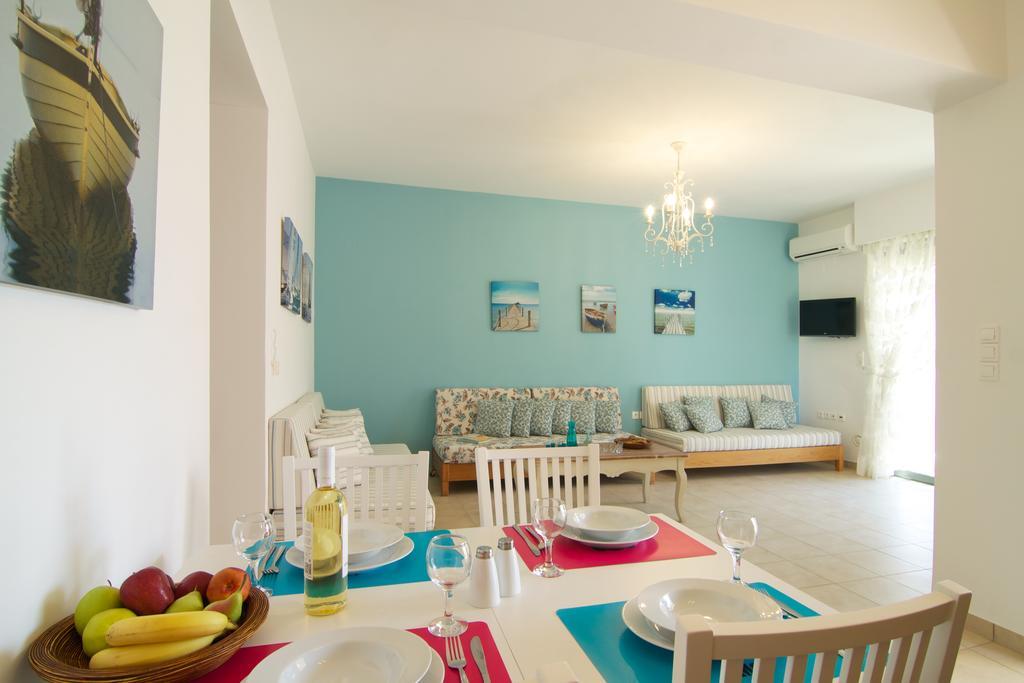 Loutra Resort Room photo