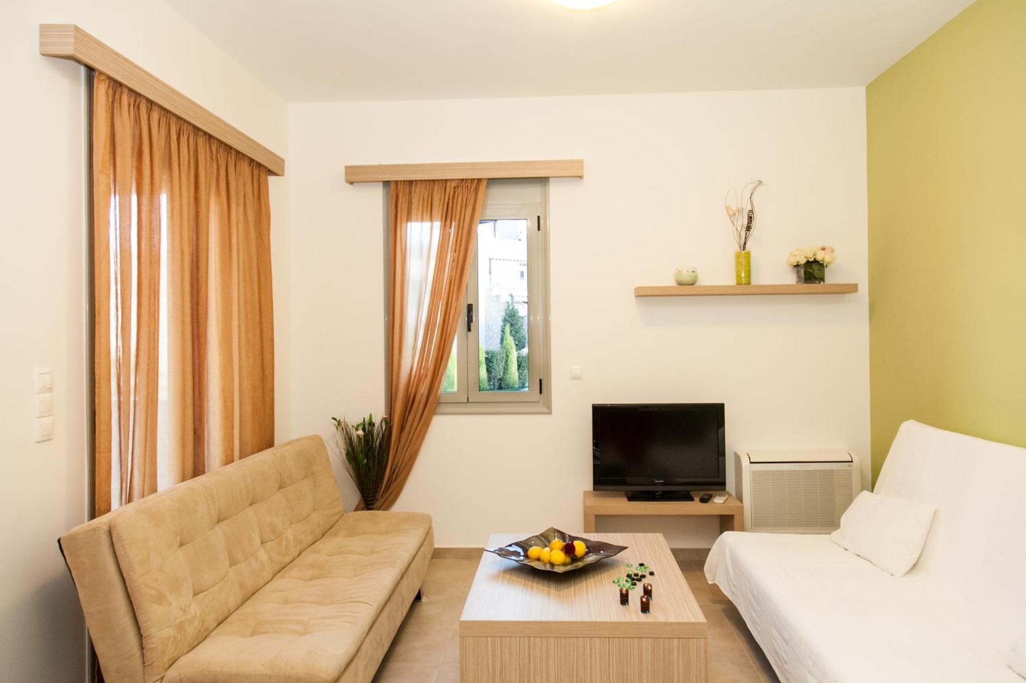 Loutra Resort Room photo